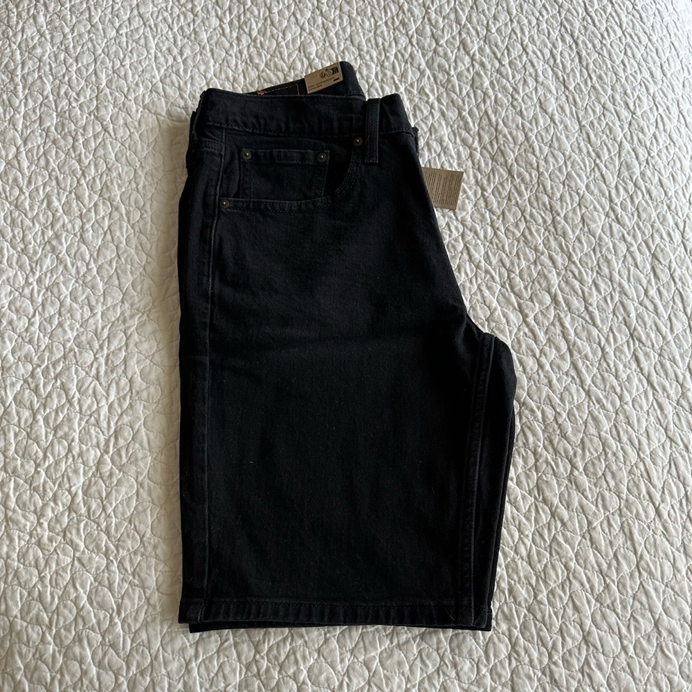 NWT Levi's 445 Men's Athletic Cut Black Jean Shorts - Picture 6 of 6